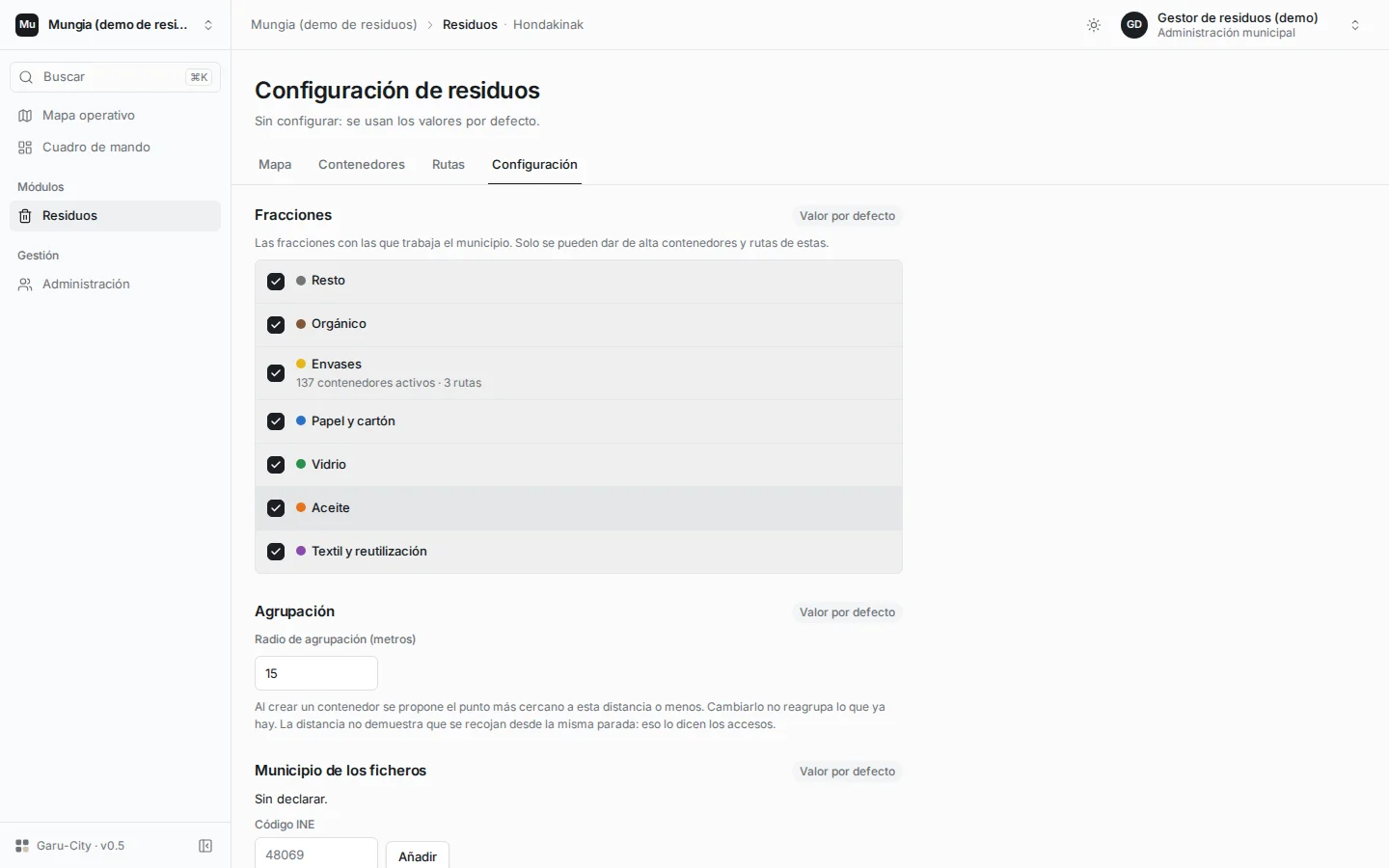 Configuración del servicio de residuos con fracciones, agrupación y código municipal.